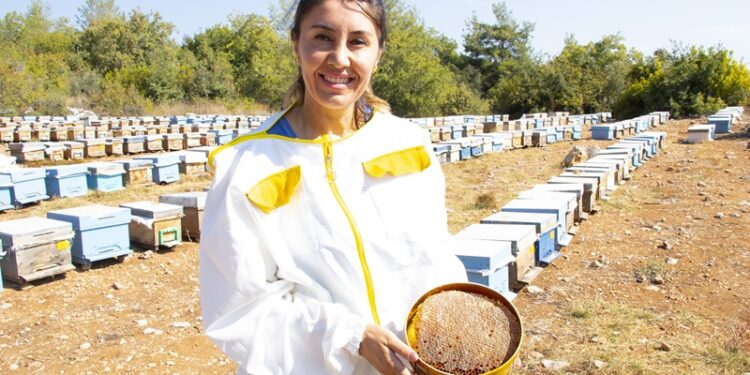 “Kadın her zaman üretimin içindeydi, fakat adı yoktu”