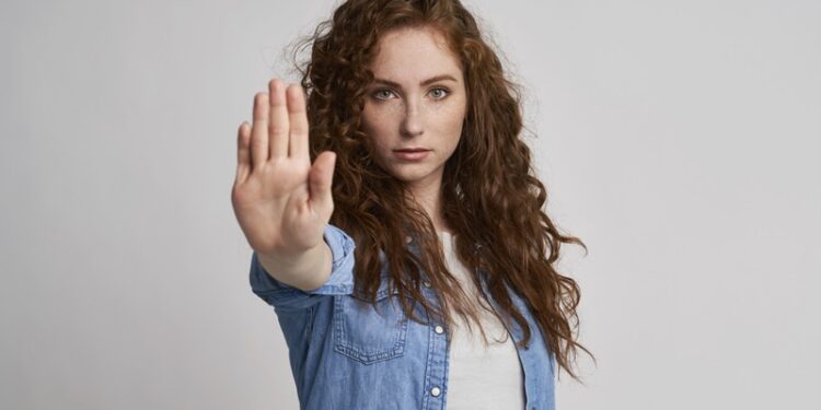 Geçmişin sevgisizliği bugünün şiddetini doğuruyor!