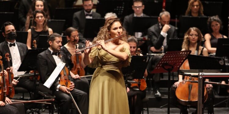 Senfoni Orkestrasından büyüleyici konser