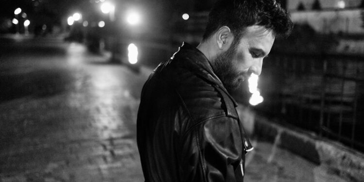 Tarkan’dan yeni şarkı : “Son Durak”