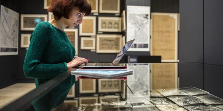 British Council, Kadın Girişimcilik Günü’nü, kadınlar için yeni fırsatlar teşvik eden programları ve kadın girişimcilerin ilham veren hikayeleri ile kutluyor