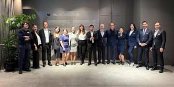 Dijital Sanat Platformu Blackdove ve   The Stay Boulevard’dan    dijital sanata yeni bir soluk