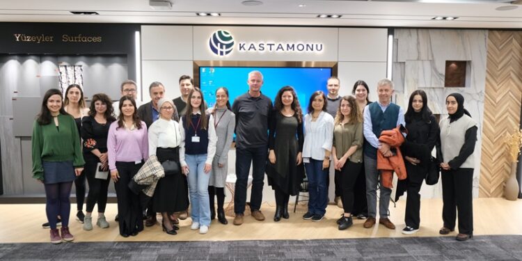 “İnsan doğal ortamından uzaklaştıkça doğaya yabancılaşıyor”