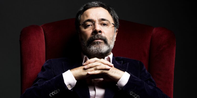 Ahmet Ümit, D&R buluşmasında müjdeyi verdi!