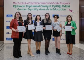 Mor sertifika, toplumsal cinsiyet konusunda öğretmenleri ödüllendirdi