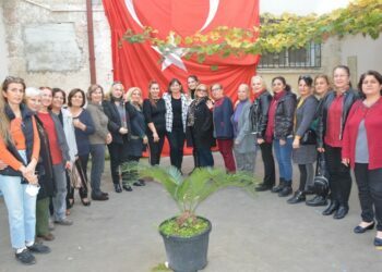 Mersin Kadın Gücü grubu Başkan İmamoğlu için olağanüstü toplandı.!