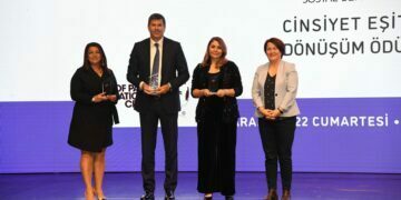 Cinsiyet Eşitlikçi Dönüşüm Ödülleri Sahiplerini buldu