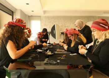 Asırlık değerlerimiz ilmek ilmek örülüyor