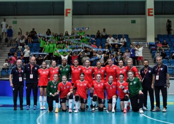 Mavi Kelebekler Avrupa’da tur peşinde