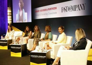 İş dünyasının öncü kadınları “Dönüşüm Liderleri” zirvesinde  deneyimlerini paylaştı