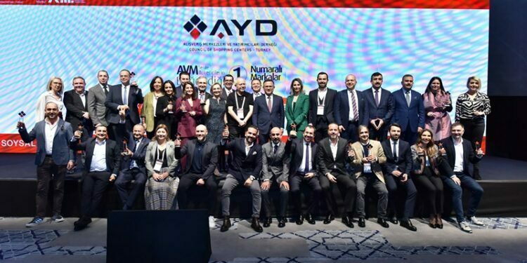 1 Numaralı Markalar ödülleri sahiplerini buldu