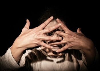 Toprağın altından yükselen çığlık: Ten Rengi