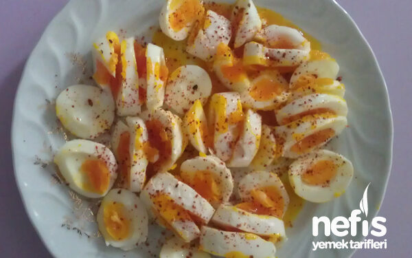 Dakikası Kıvamı Şaşmaz: Kayısı Yumurta Tarifi, Nasıl Yapılır?