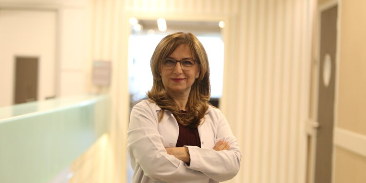 Sessiz evlilikte sorunlar konuşulmuyor, gerginlikler artıyor!