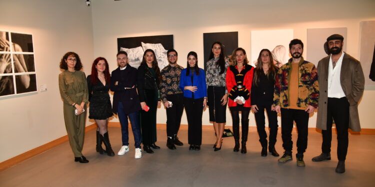 Bağımsız sanat alanı Loft Art, beşinci sergisi “Bir Başka Hikâye” ile sanatseverlerle buluştu