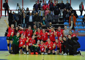 Konyaaltı’nın hedefi lideri yenmek