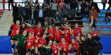 Konyaaltı’nın hedefi lideri yenmek