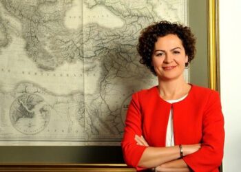 Geleceğin Kadın Mühendisleri Koç Finans’ın Turuncu Kanatları ile Yükselecek