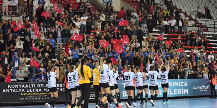 Hedef çeyrek final
