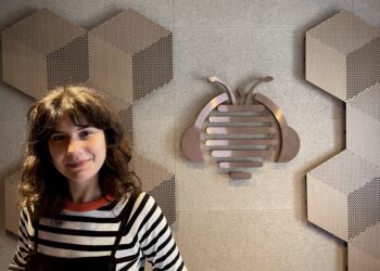 “Pelin Dilara Çolak ile Felsefenin İzinde Yolculuk”