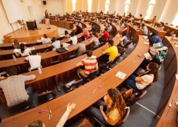 YÖK’ün uzaktan eğitim kararına dava açtık