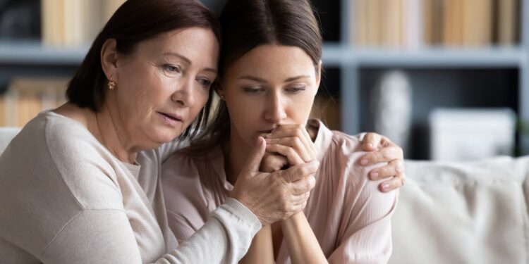 Aşırı misafirperver görünmek, mahcubiyeti ve suçluluğu artırır