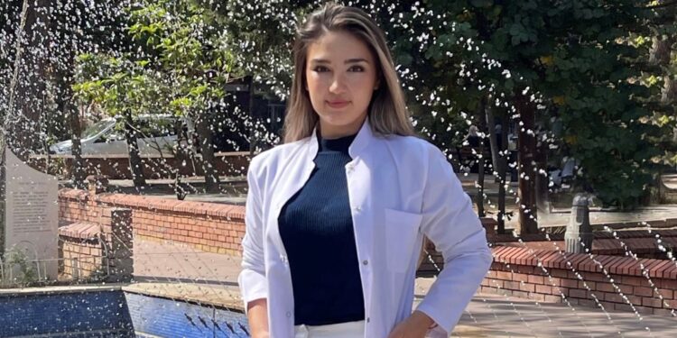 “Bazen beraber susmak bile destek olmaktır”