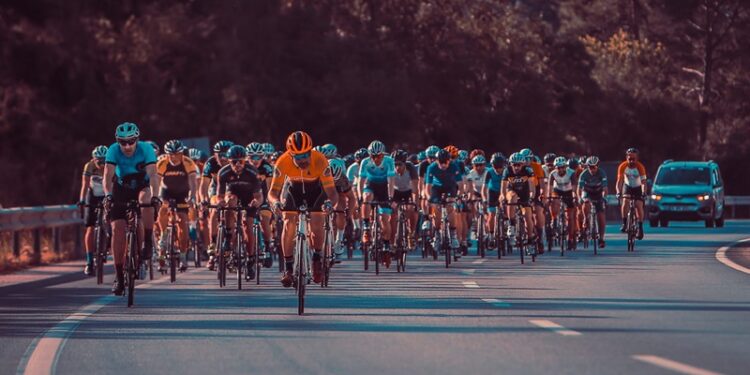 Pedallar iyilik için dönecek