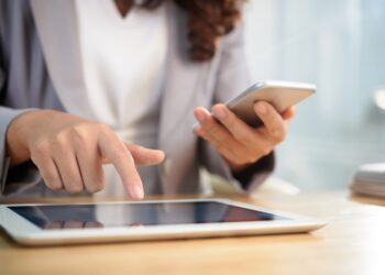 Kağıt ile 142 dakika, dijitalde 10 saniye