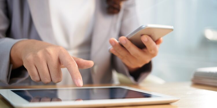 Kağıt ile 142 dakika, dijitalde 10 saniye