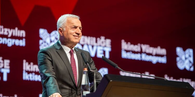 Türkiye’nin büyümesinde demokratikleşme ve eşitlik vurgusu