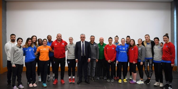 Avrupa kupası Türkiye’ye yakışır