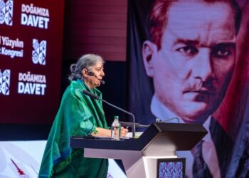 Prof. Dr. Vandana Shiva: Hürriyetin tanımı toprak, doğa ve hayat