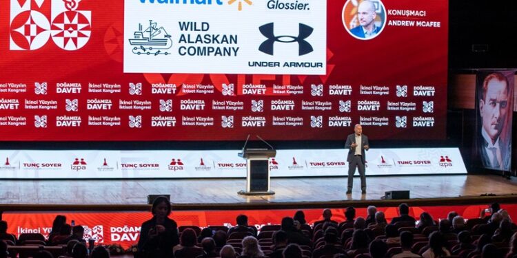 Prof. Dr. McAfee: Şirketler yatırımlarının çoğunu bilgi teknolojilerine ayırıyor