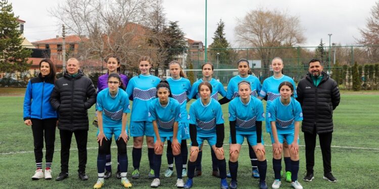 Kadınlar liğinde fırtına gibi başlangıç