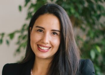 Bahar Çakır: “Depremzede çocukların iyileşmesi için en iyi terapi oyuncaktır”