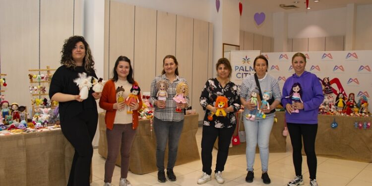 Mersin kadın üreticileri organik oyuncak pazarı’nda bir araya getirdi
