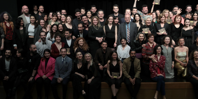 23. Direkler arası Ödülleri’nden Şehir Tiyatroları’na 6 ödül