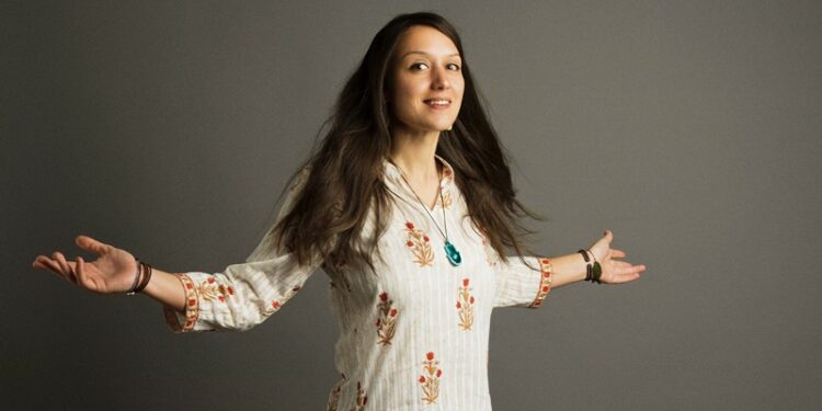 “Masalların Masalı: Söz ve Müzik Arasında Bir Yolculuk”