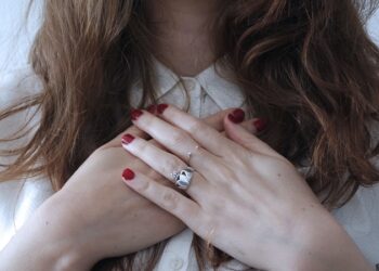 Gözleriniz şiş şekilde uyanıyorsanız dikkat!