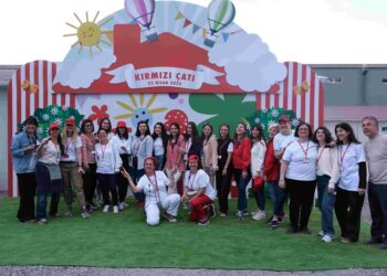 Kırmızı Çatı Çocuk Destek Merkezi, “Oyun İyileştirir”