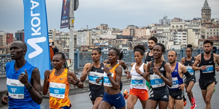 N Kolay 18. İstanbul yarı maratonu pazar günü koşuluyor