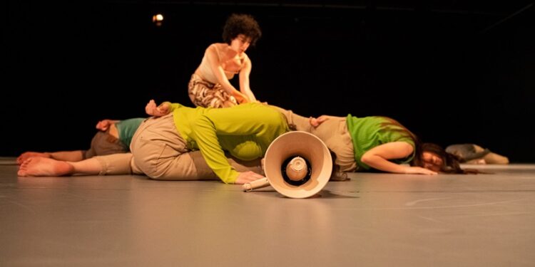 ENKA Sanat, herkesi dans etmeye davet ediyor