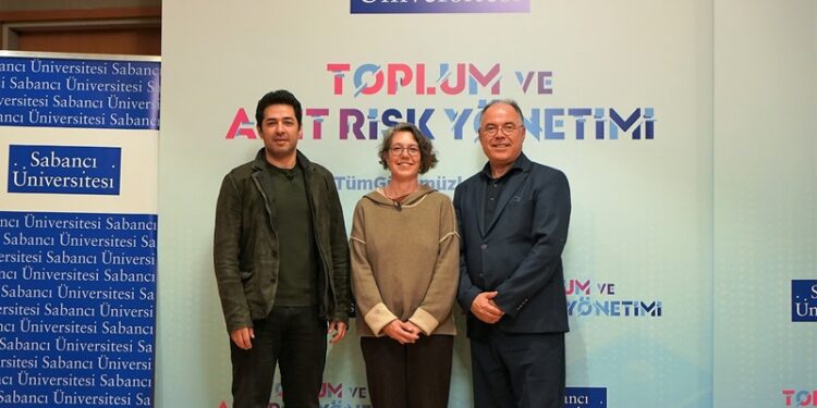 Mert Fırat : Afet zamanı saha da ofiste de çalışacak gönüllülere ihtiyaç var