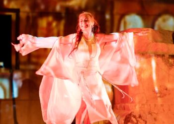 İş Sanat Antik Sahne “Ben Anadolu” İle Yeniden Patara’da