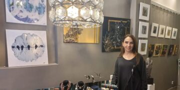 Günsu Saraçoğlu “ReBirth” isimli solo sergisi’ne büyük ilgi