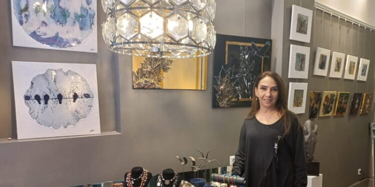 Günsu Saraçoğlu “ReBirth” isimli solo sergisi’ne büyük ilgi