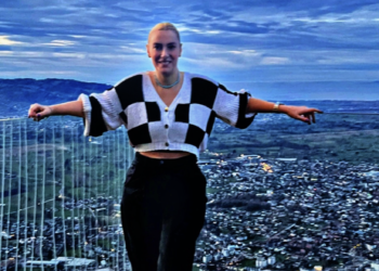 Hande Ertekin: Mutluluğu anlatıyorum size…