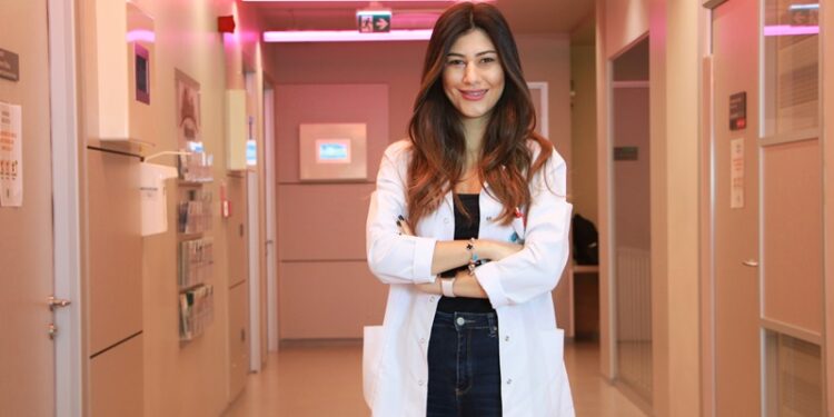 Kişi neden birlikte olduğu kişiyi aldatır?