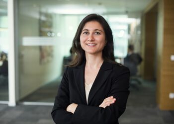 ÜNLÜ Co danışmanlığında, Korsini’nin   MCC’ye satışı tamamlandı